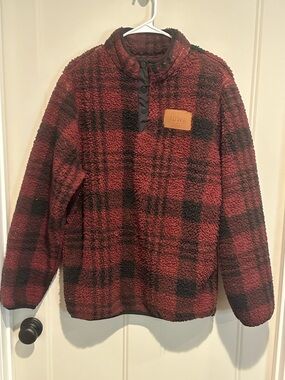 Iowa Home Free Men’s Cozy Red & Black Plaid Sherpa Pullover